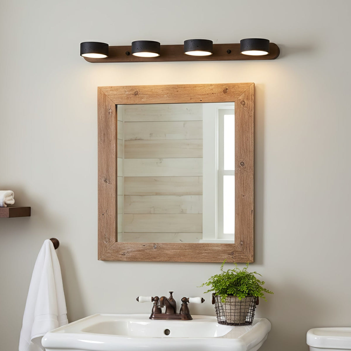 Govolel Wall Light