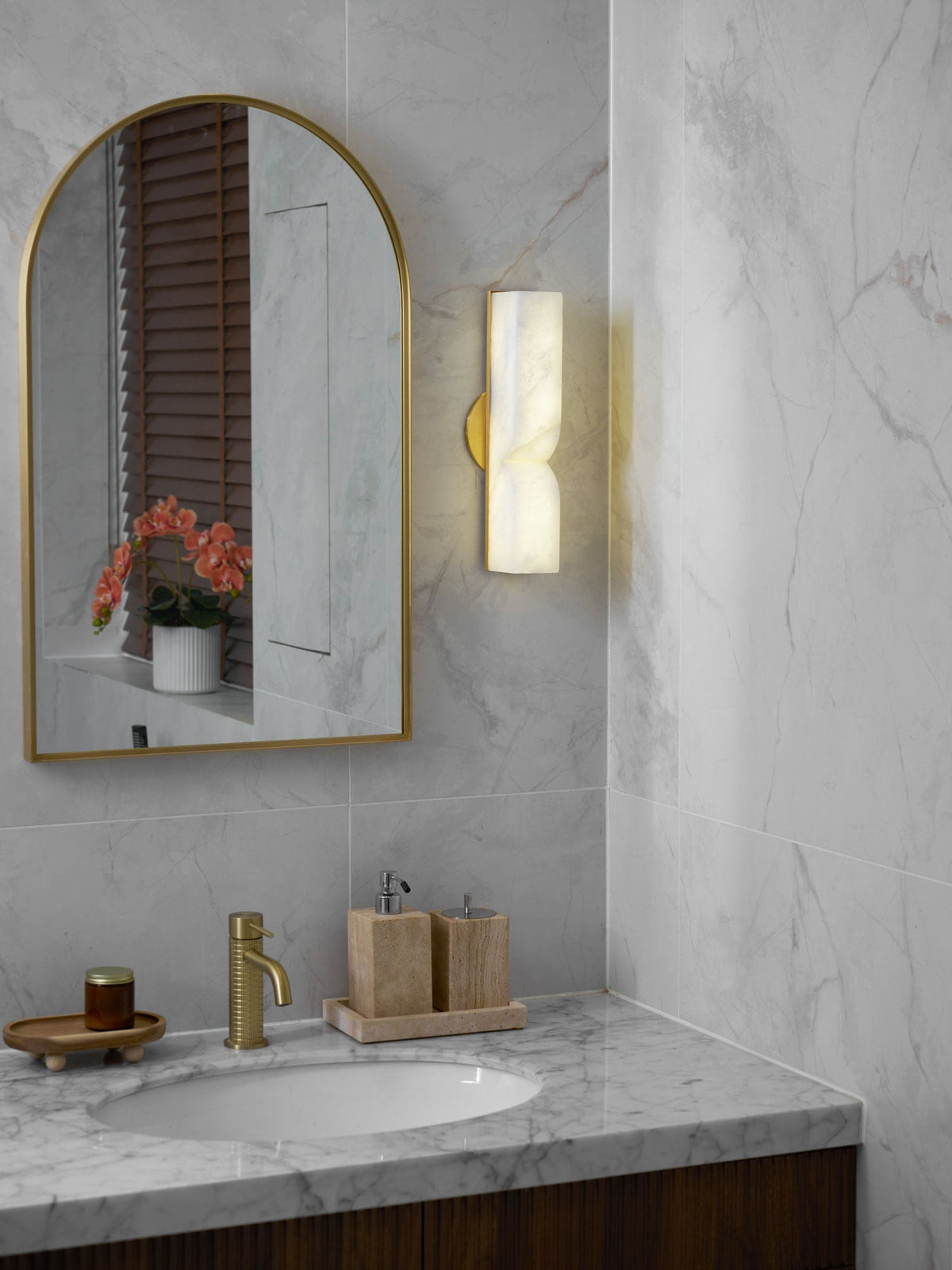 Bradamer Sculptural Wall Light