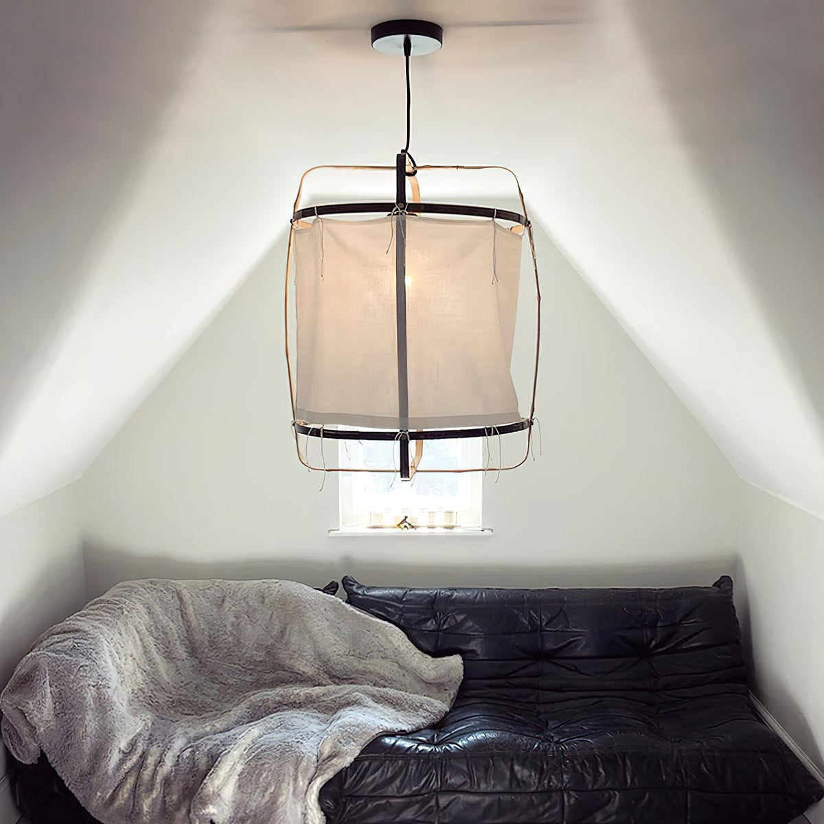 Kodonar Pendant Light