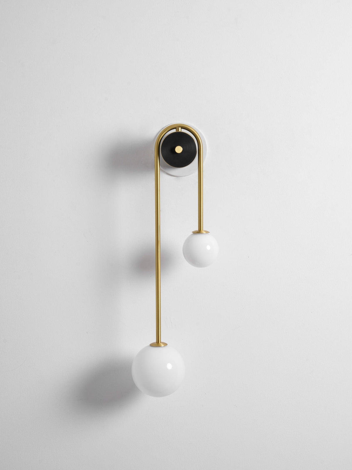 Jikelis Arched Wall Light