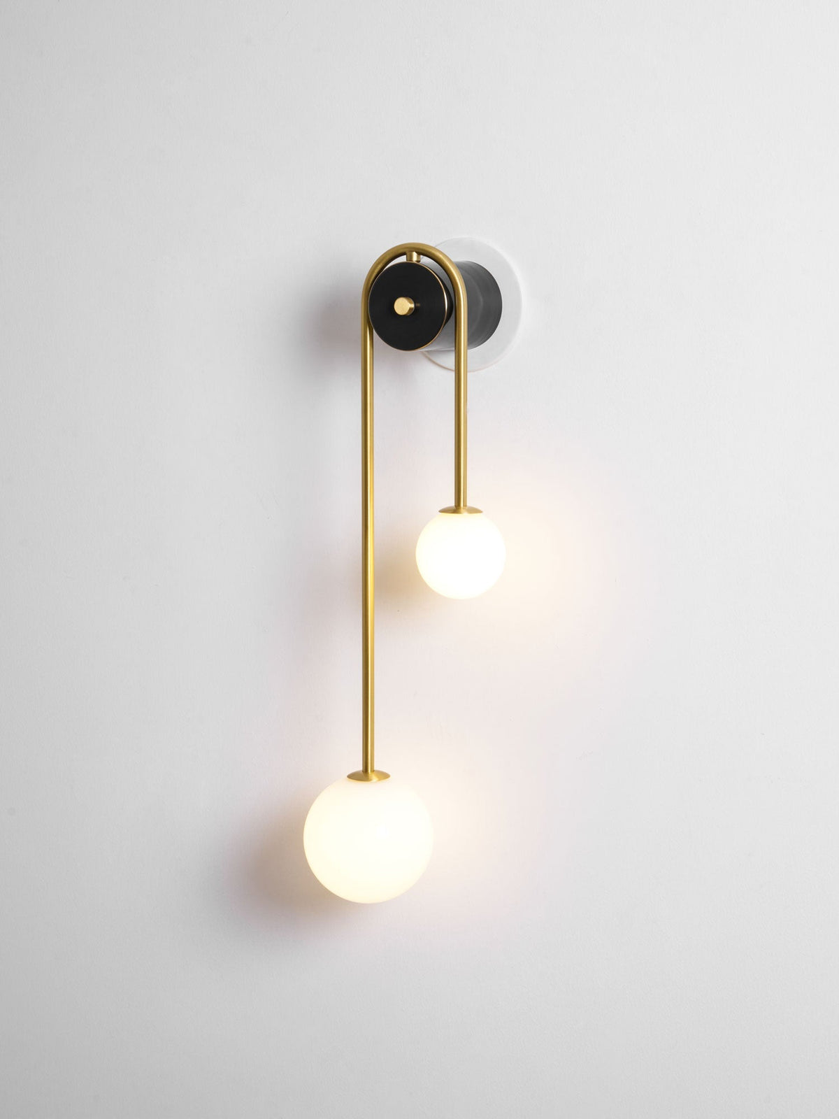Jikelis Arched Wall Light