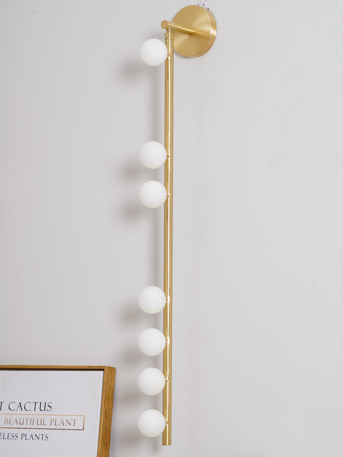 Dradida Linear Wall Light