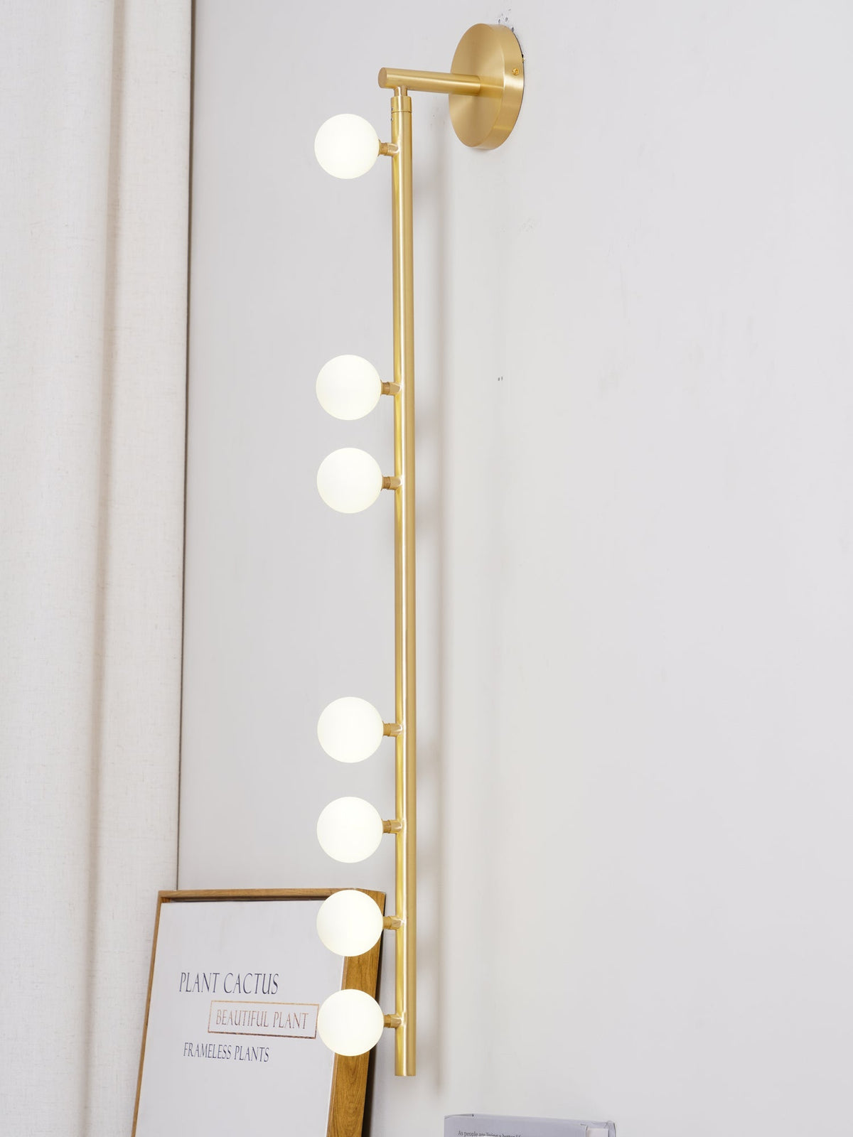 Dradida Linear Wall Light