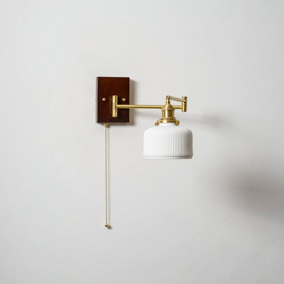 Kemilaro Geometric Wall Light