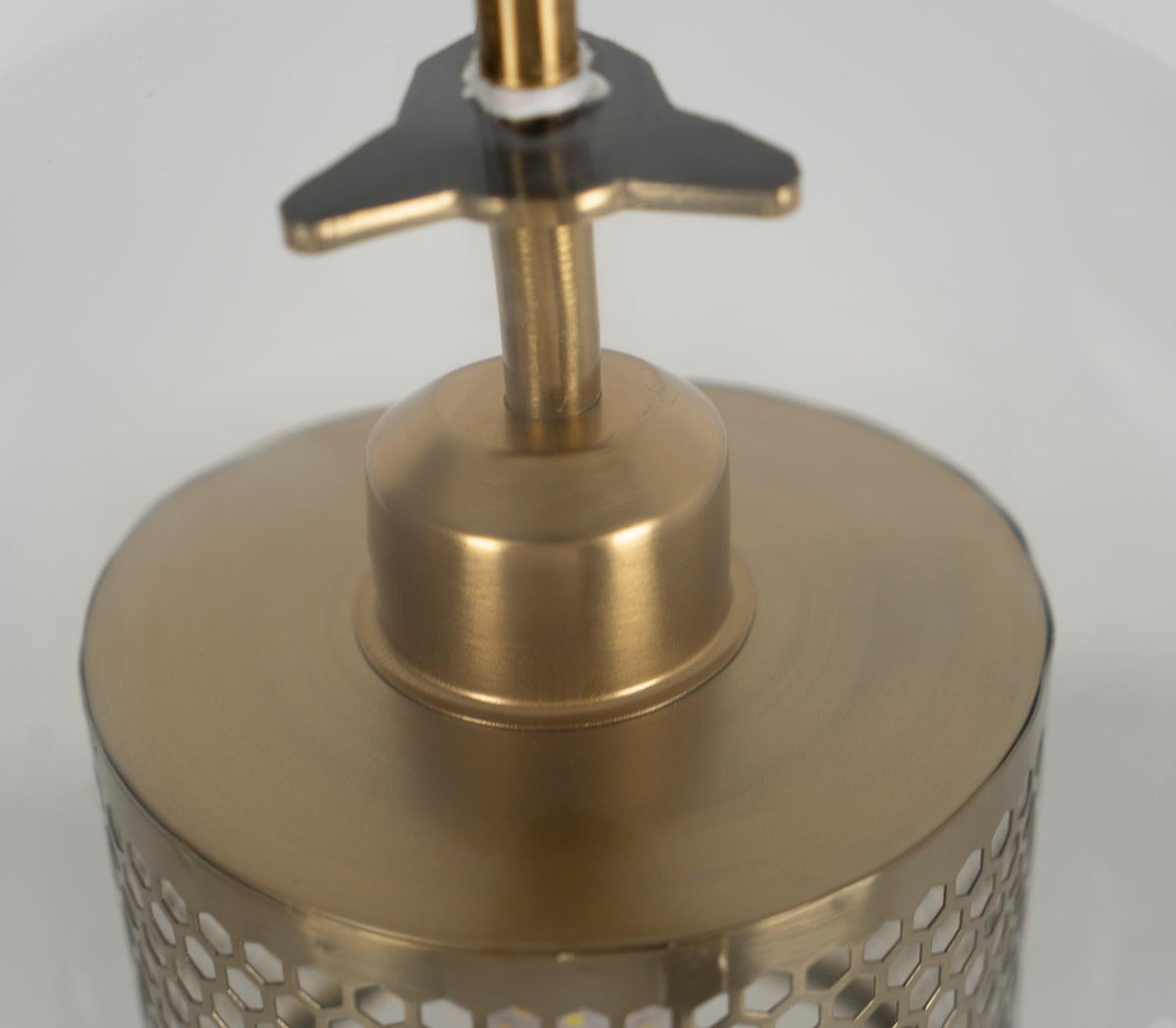 Canolon Pendant Light