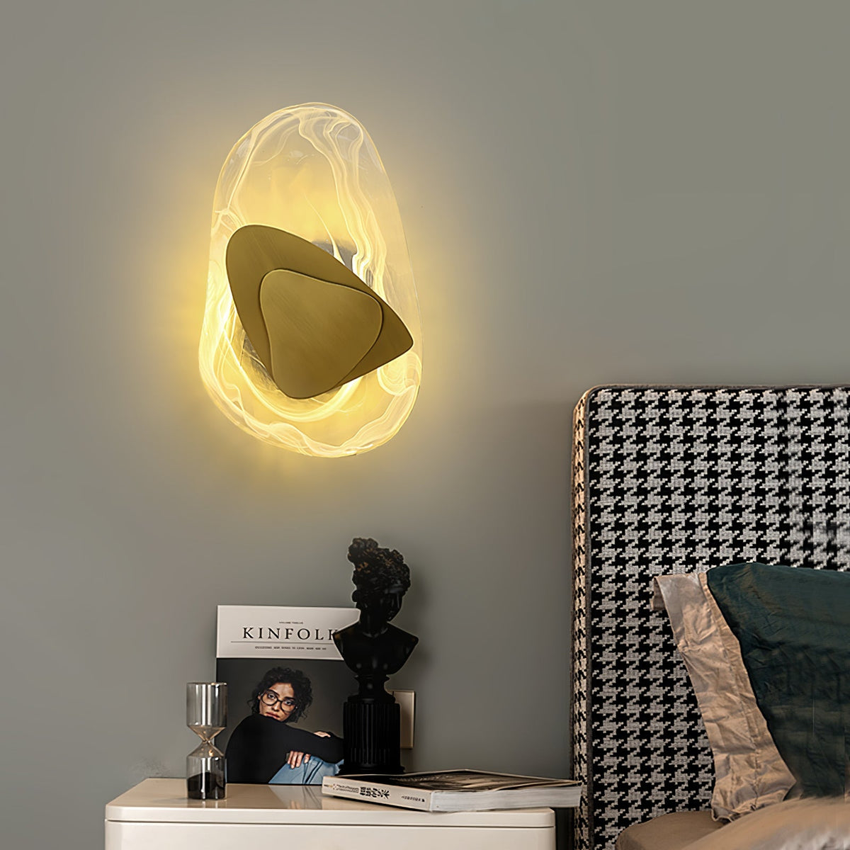 Barrulo Modern Wall Light