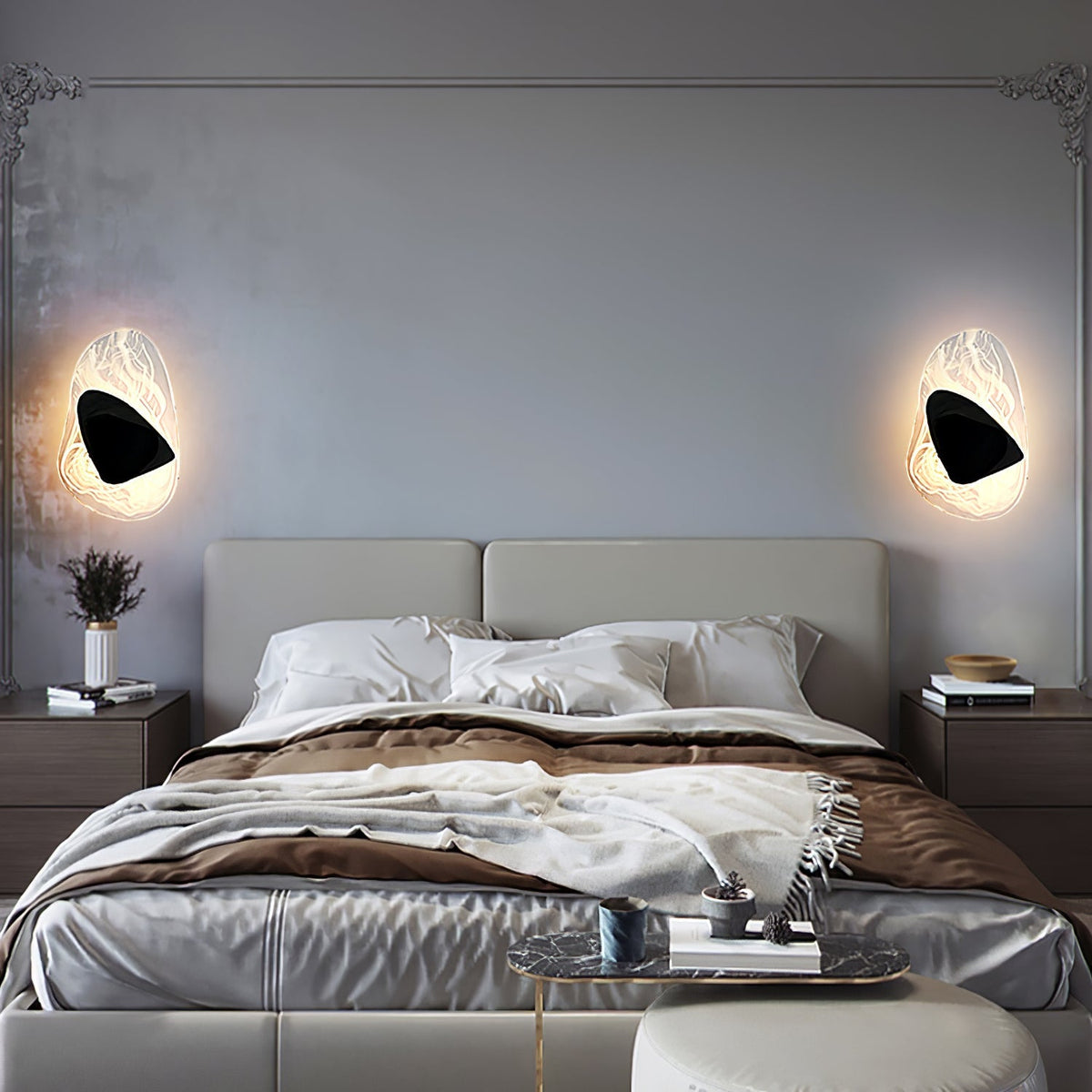 Barrulo Modern Wall Light