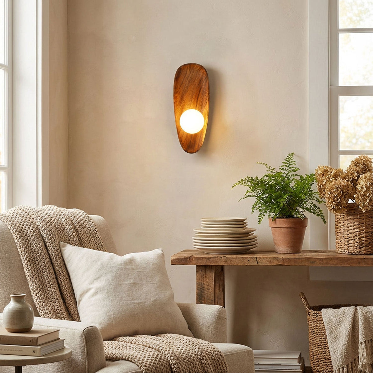 Dendano Minimalist Wall Light