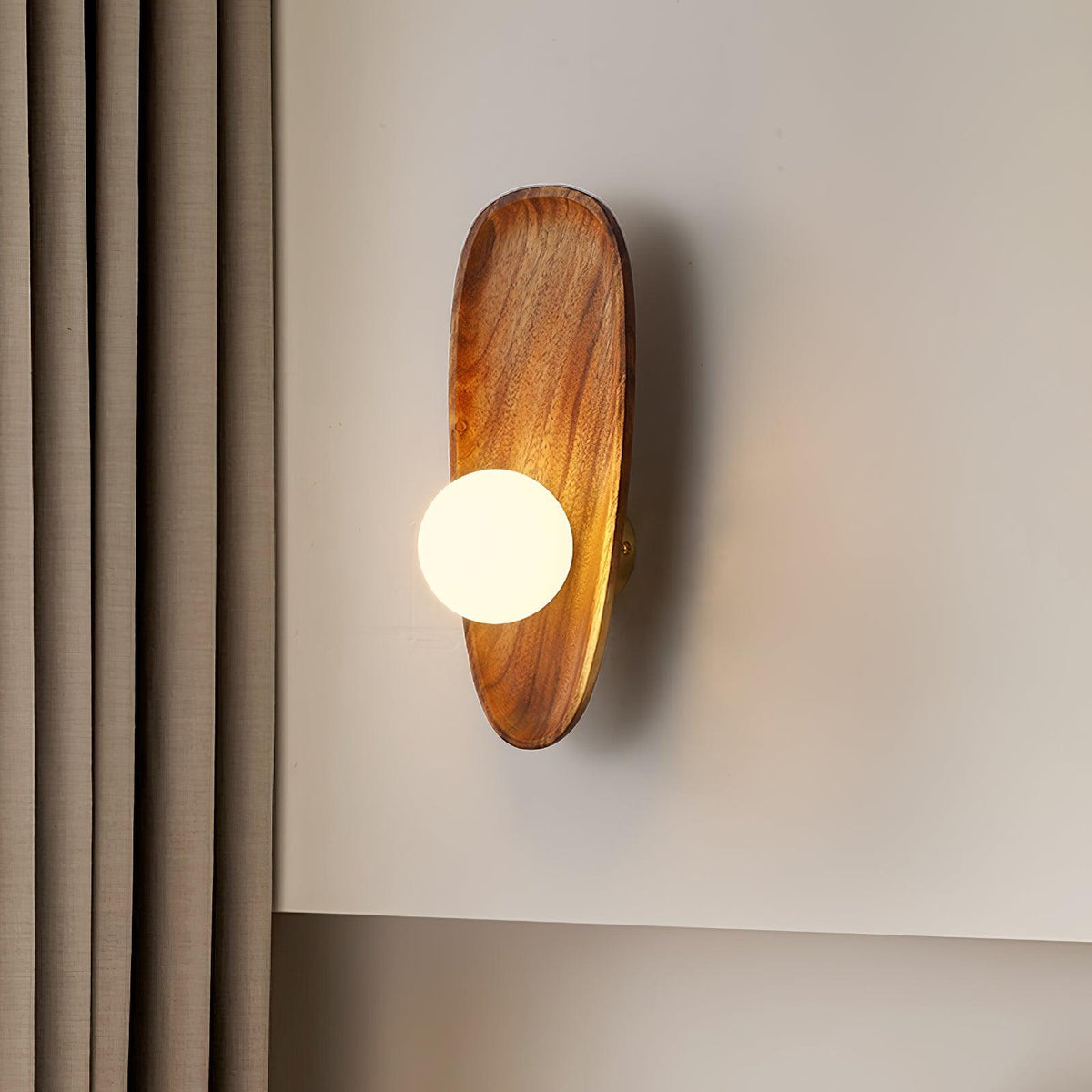 Dendano Minimalist Wall Light