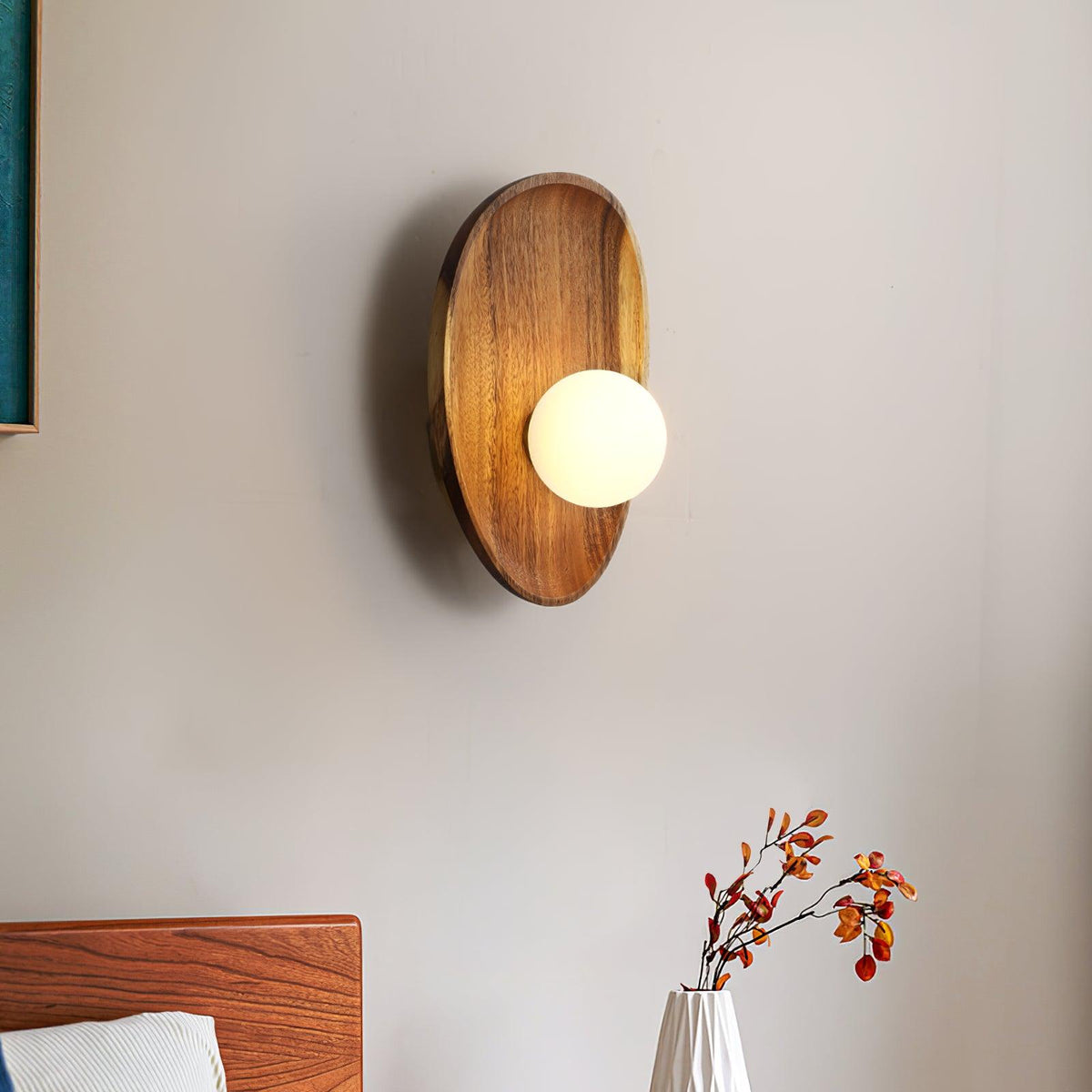 Dendano Minimalist Wall Light