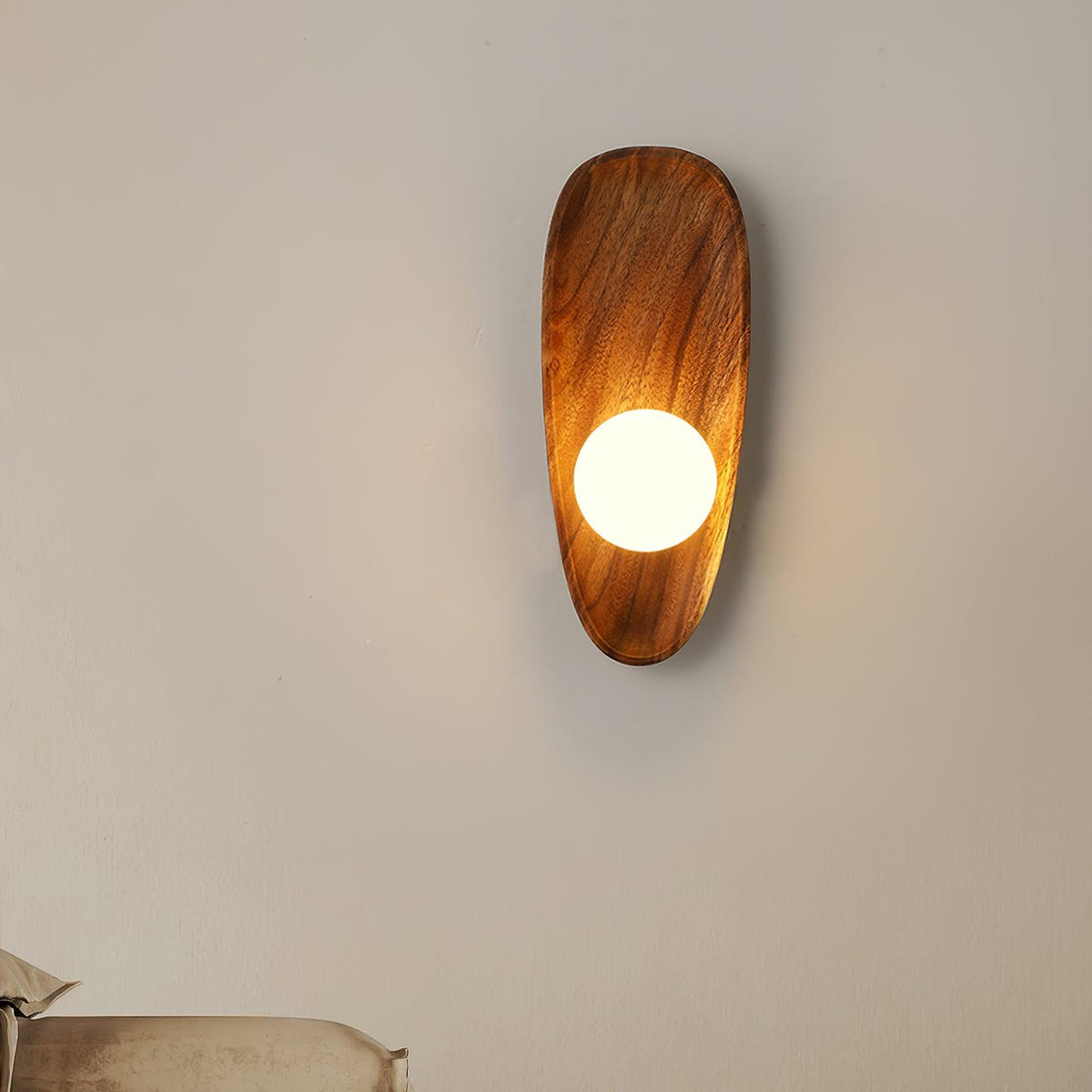 Dendano Minimalist Wall Light