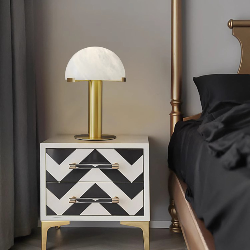 Liria Minimalist Table Lamp