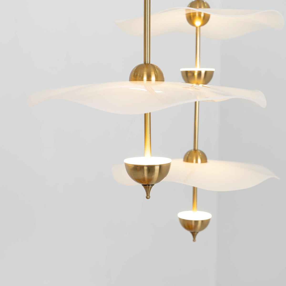 Vatosis Sculptural Pendant Light
