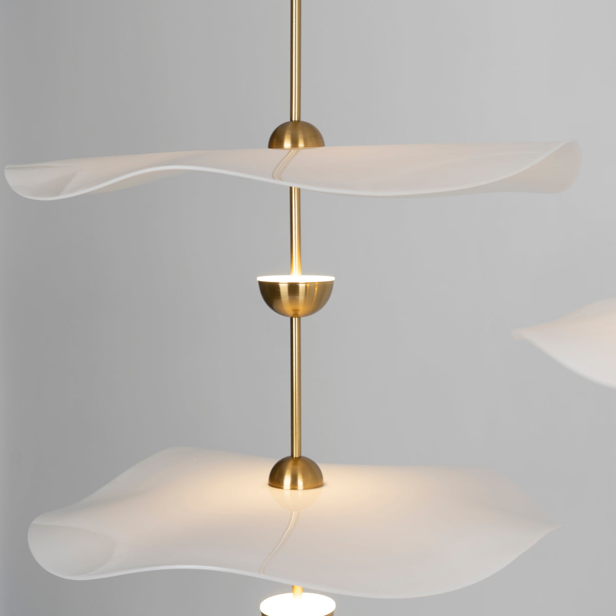 Vatosis Sculptural Pendant Light