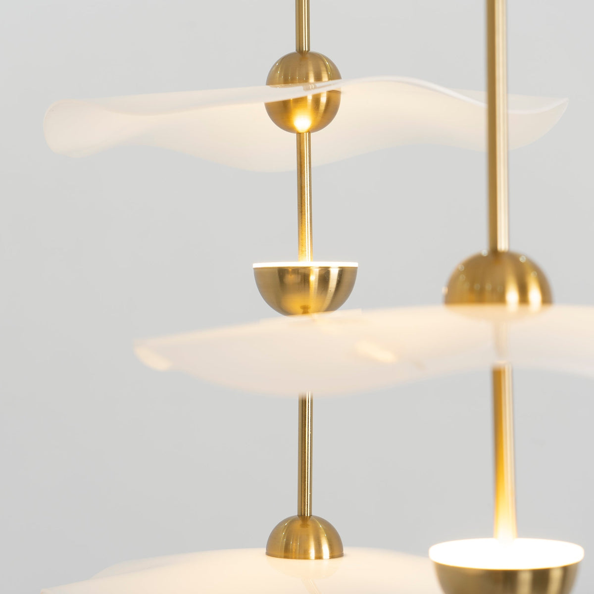Vatosis Sculptural Pendant Light