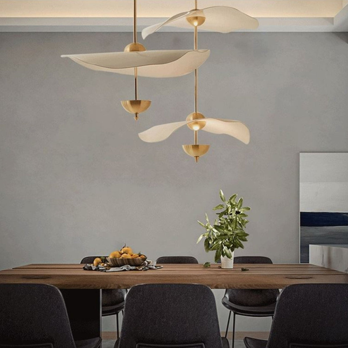 Vatosis Sculptural Pendant Light