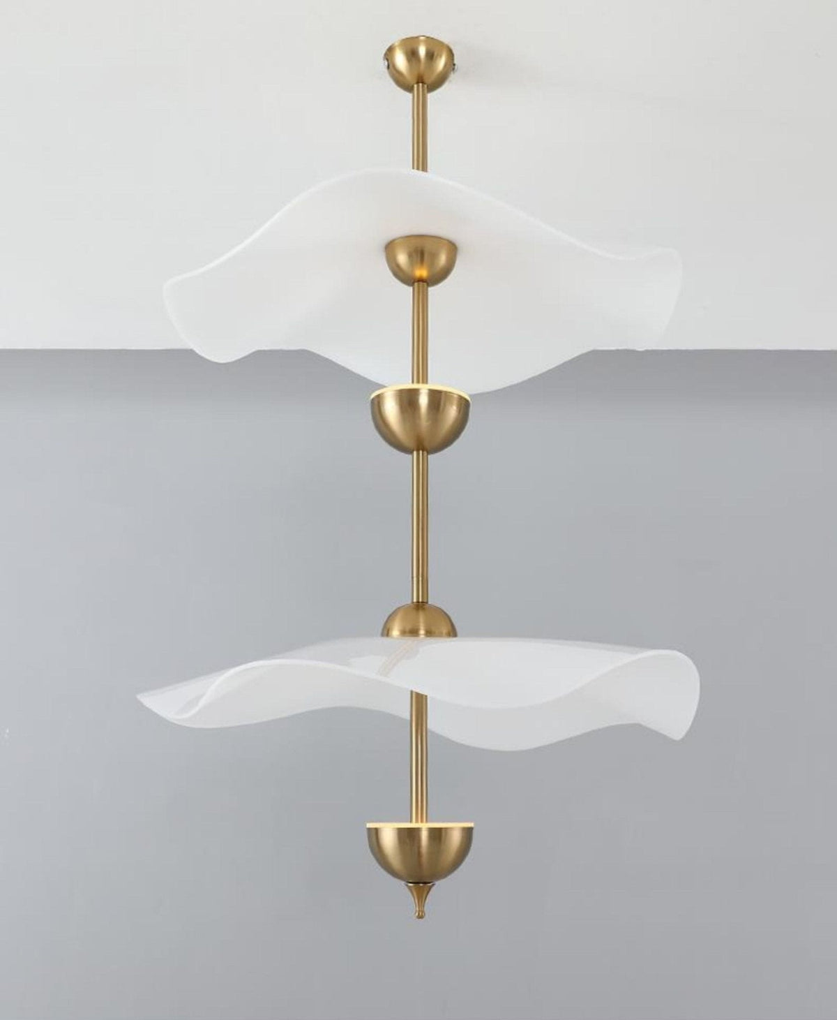 Vatosis Sculptural Pendant Light