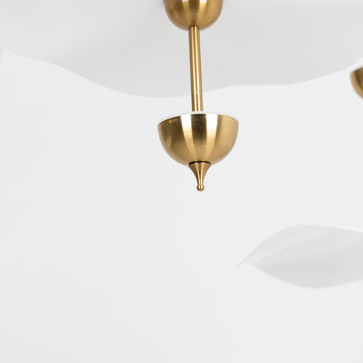 Vatosis Sculptural Pendant Light