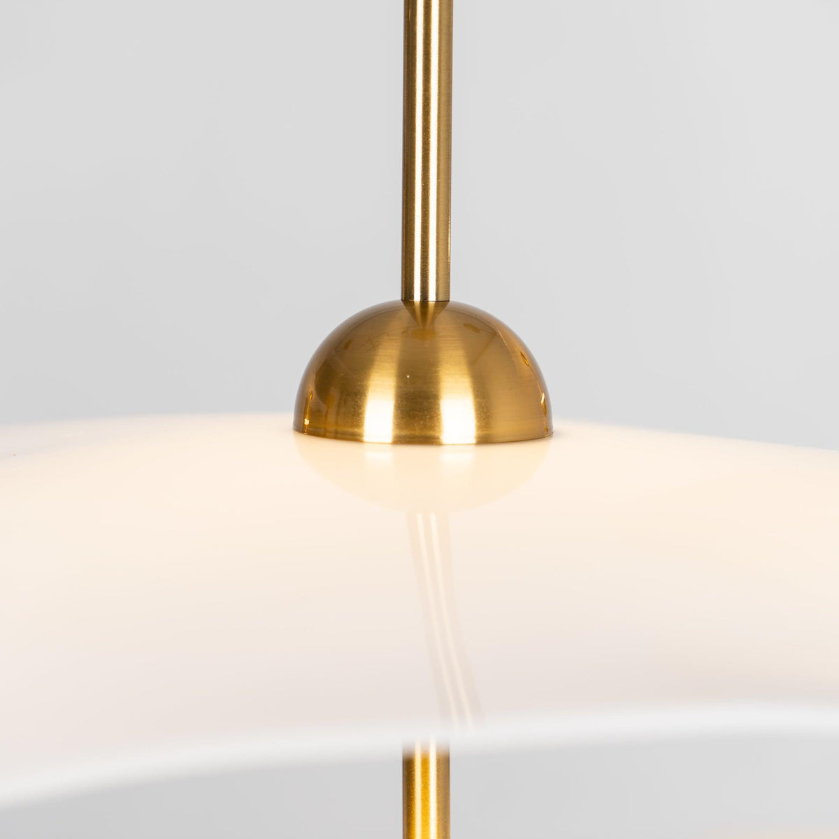 Vatosis Sculptural Pendant Light