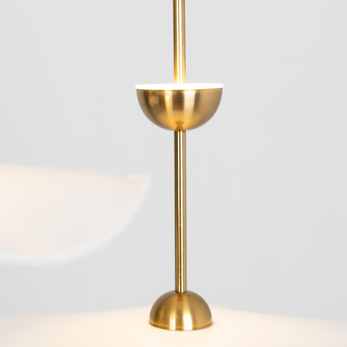 Vatosis Sculptural Pendant Light