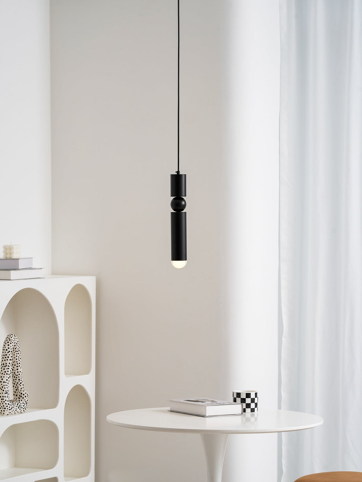 Sakereli Tube Pendant Light