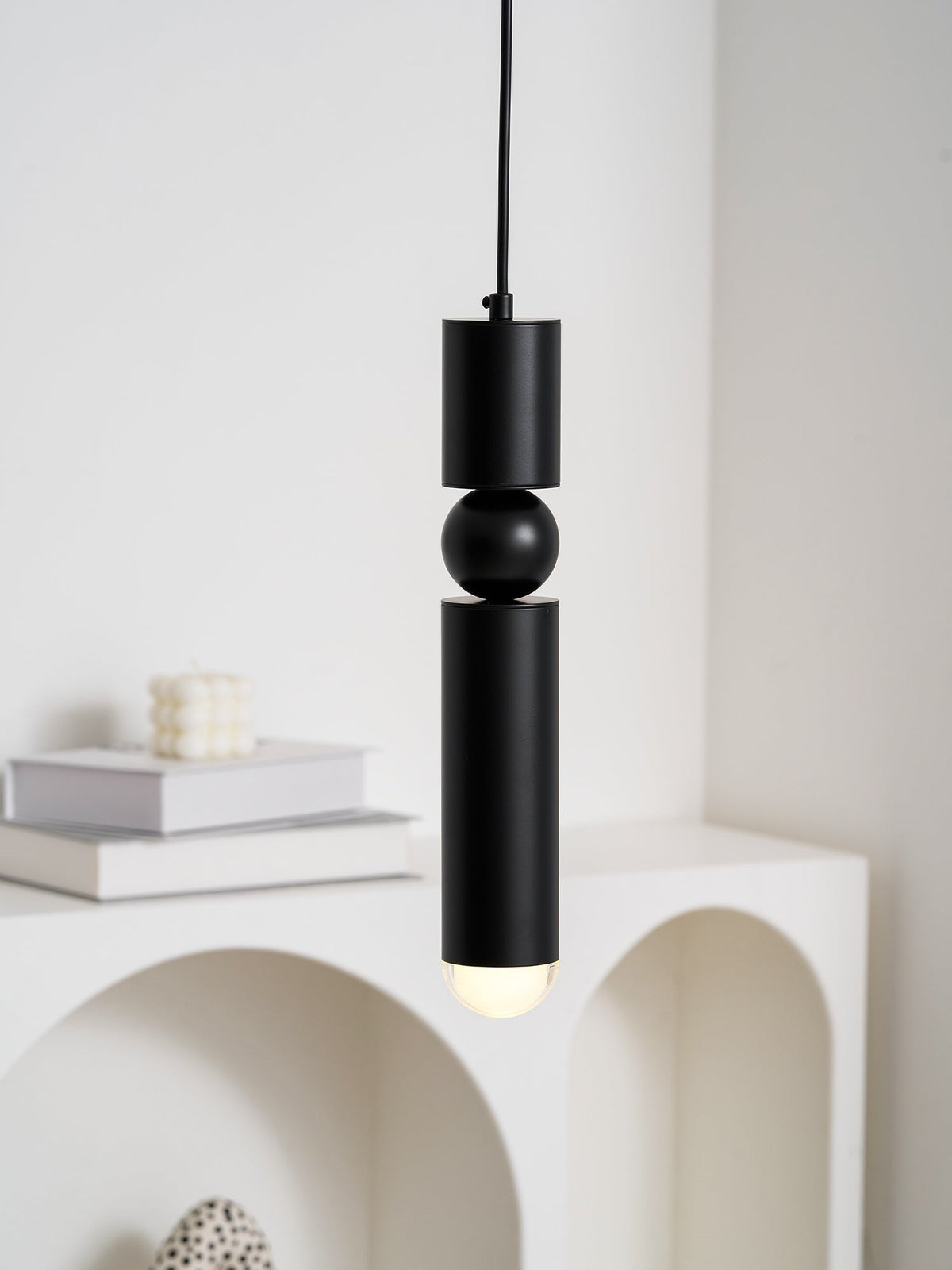 Sakereli Tube Pendant Light