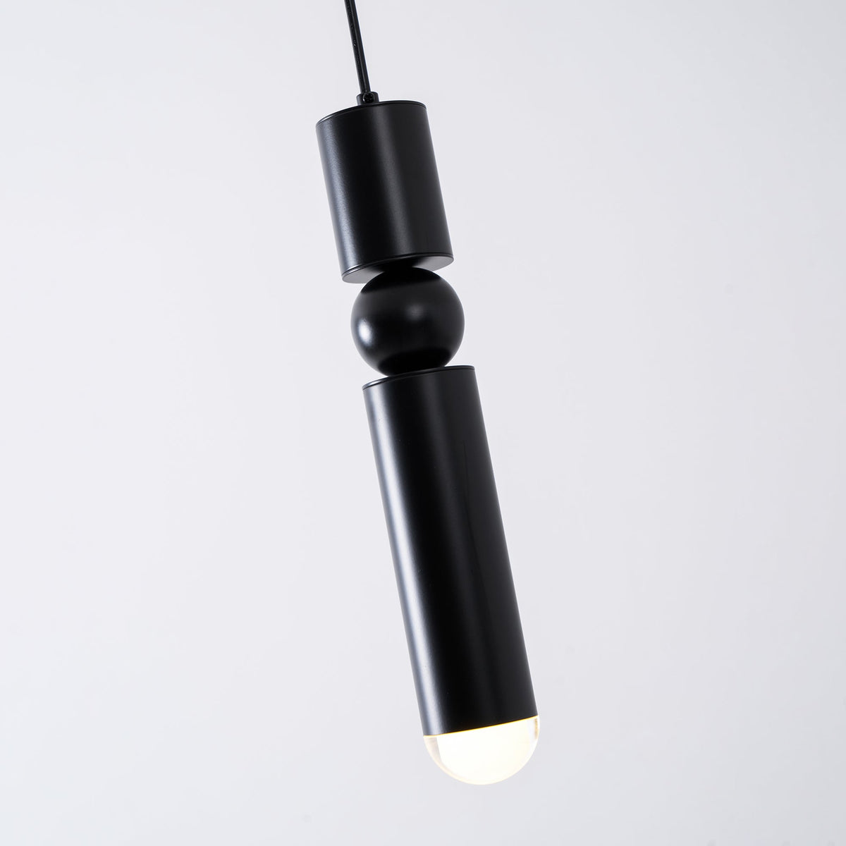 Sakereli Tube Pendant Light