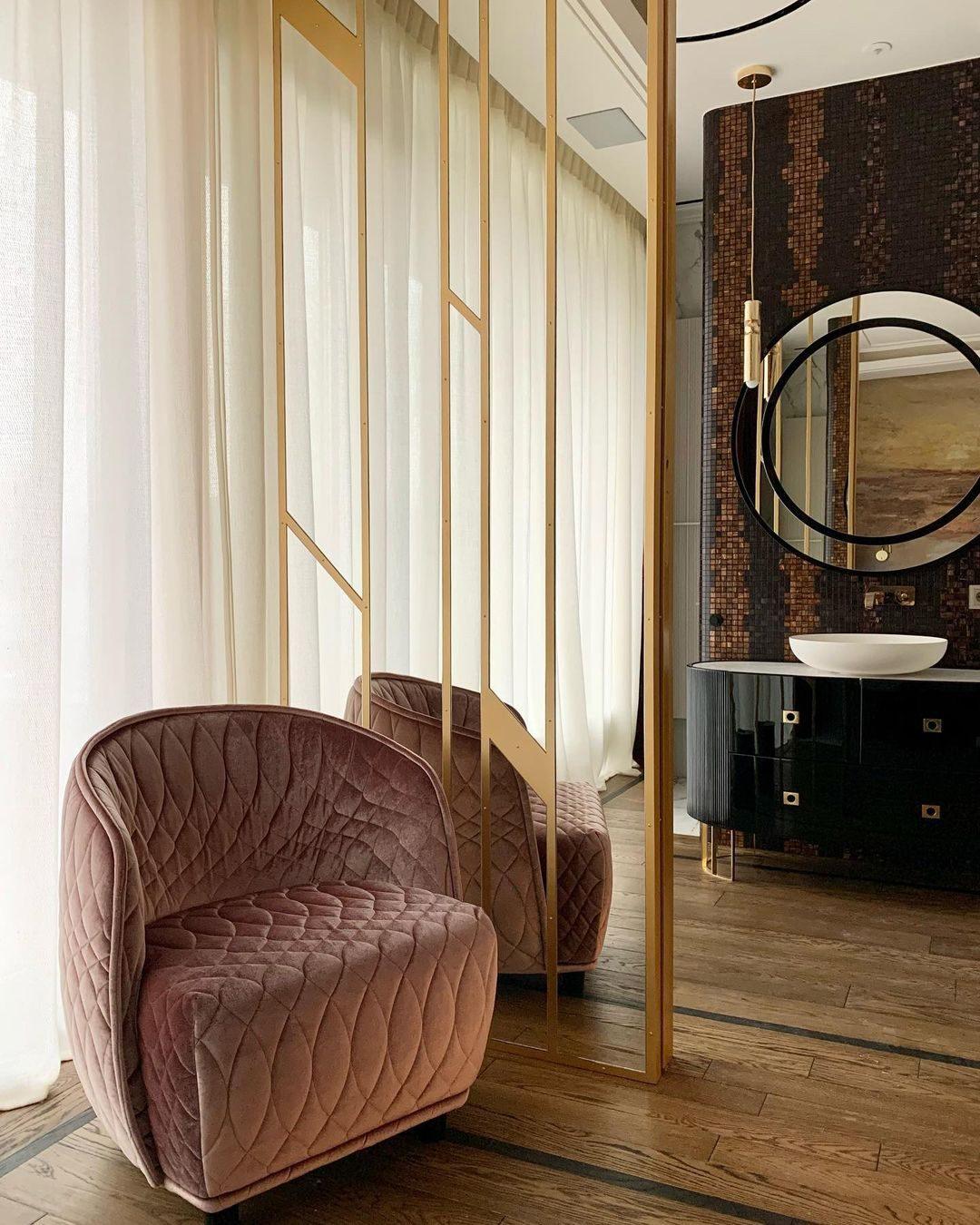 Sakereli Tube Pendant Light