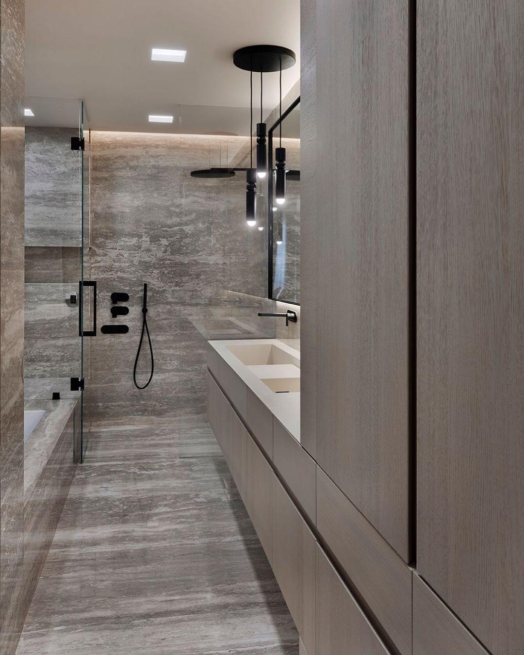 Sakereli Tube Pendant Light