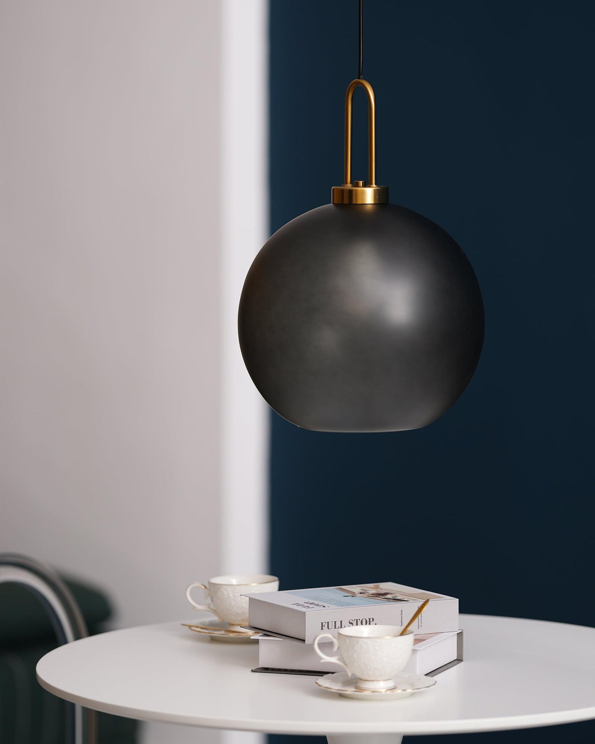 Basoro Pendant Light