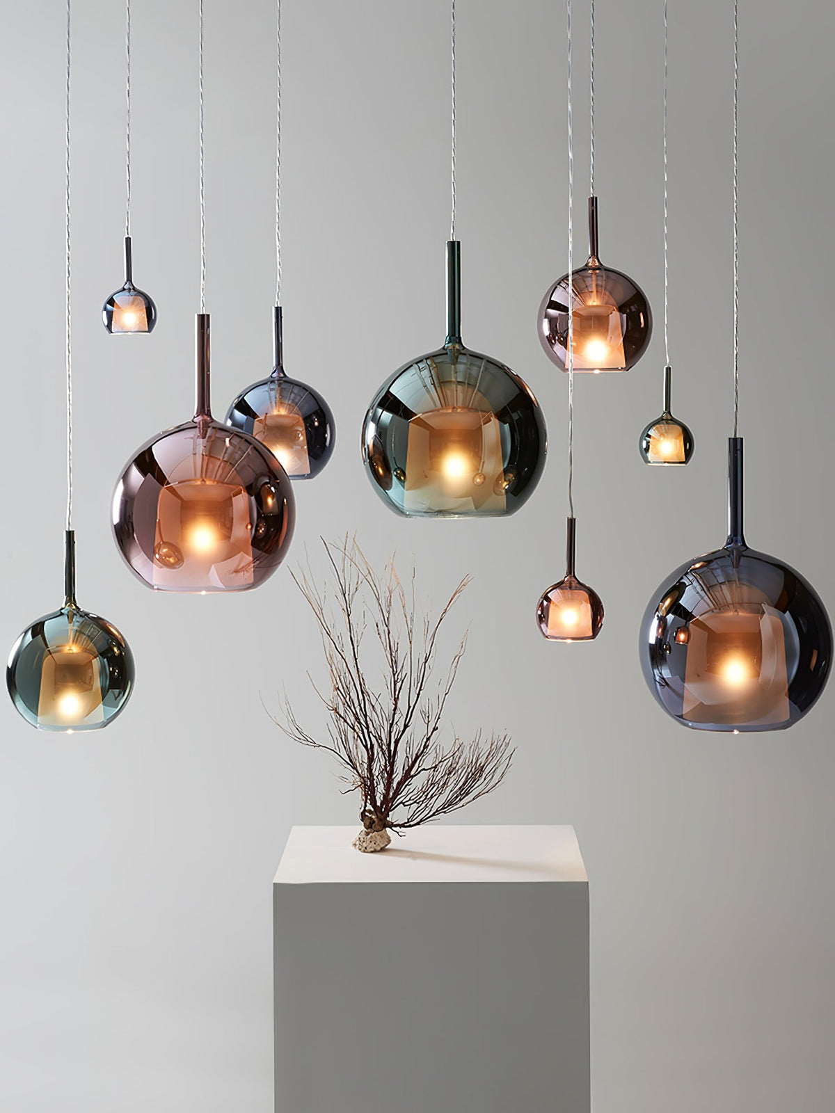 Masto Globe Pendant Light