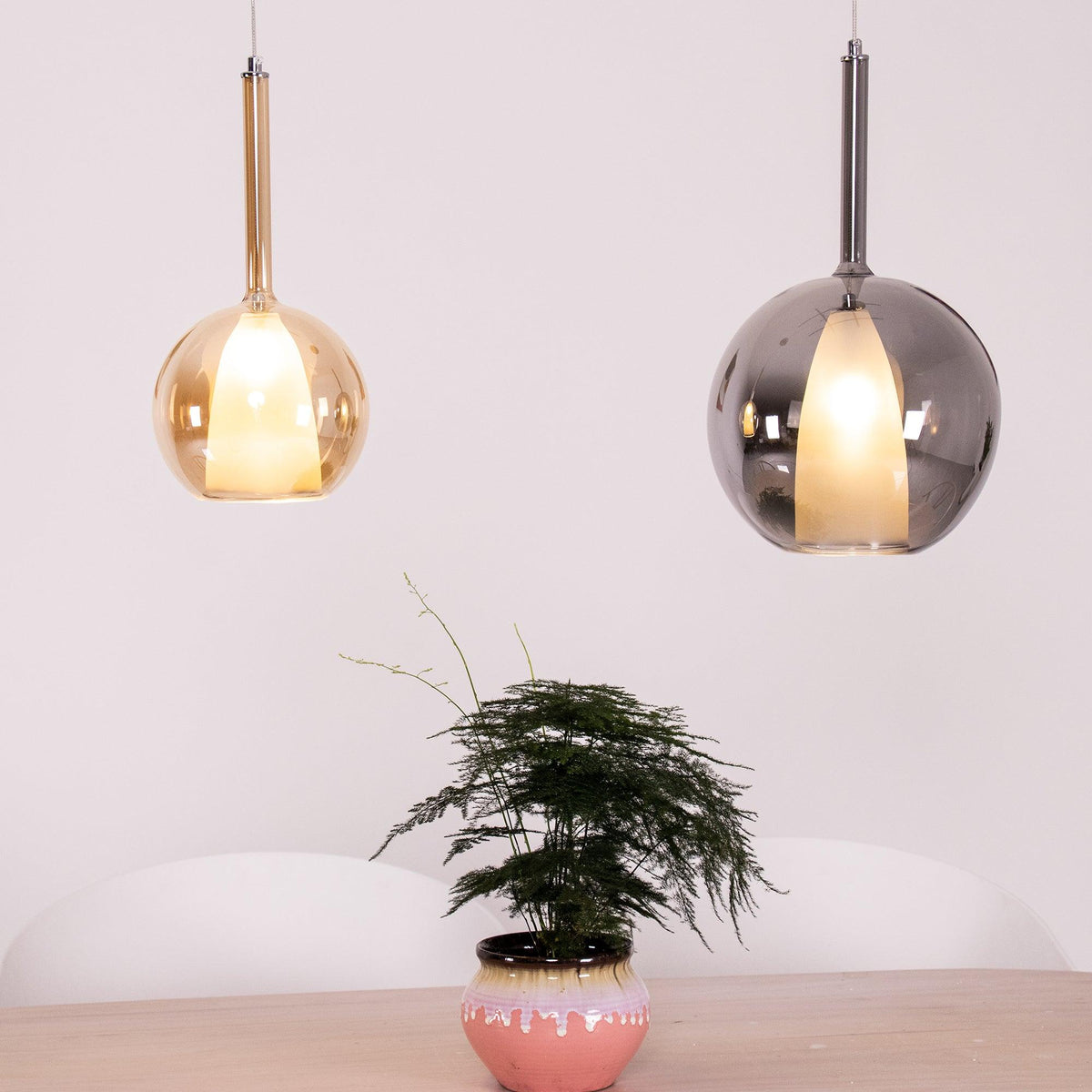 Masto Globe Pendant Light