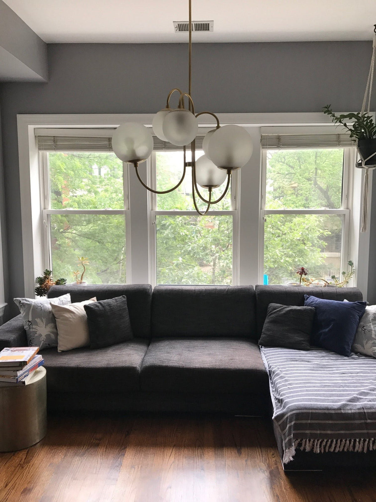 Crokivan Globe Chandelier