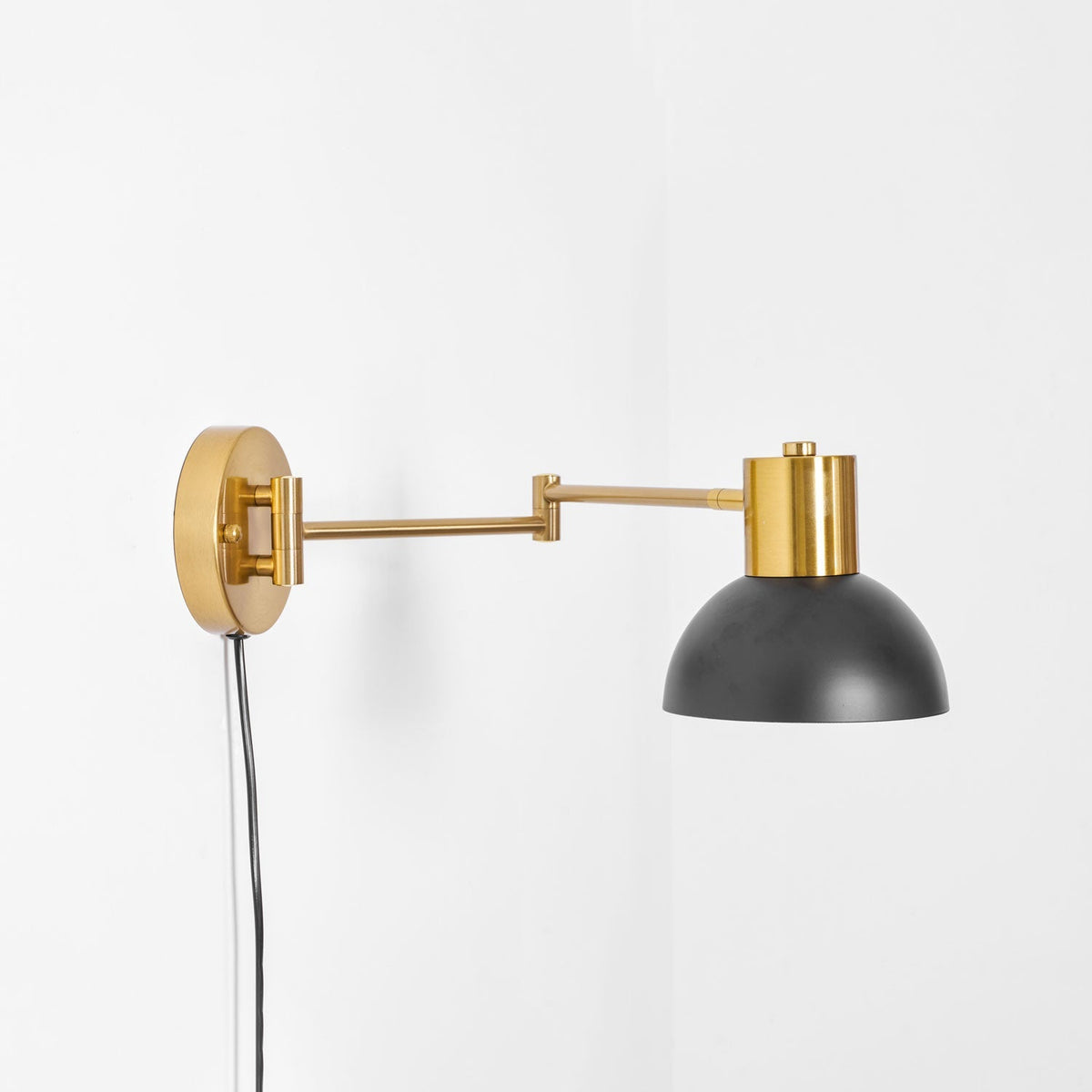 Blantona Adjustable Wall Light