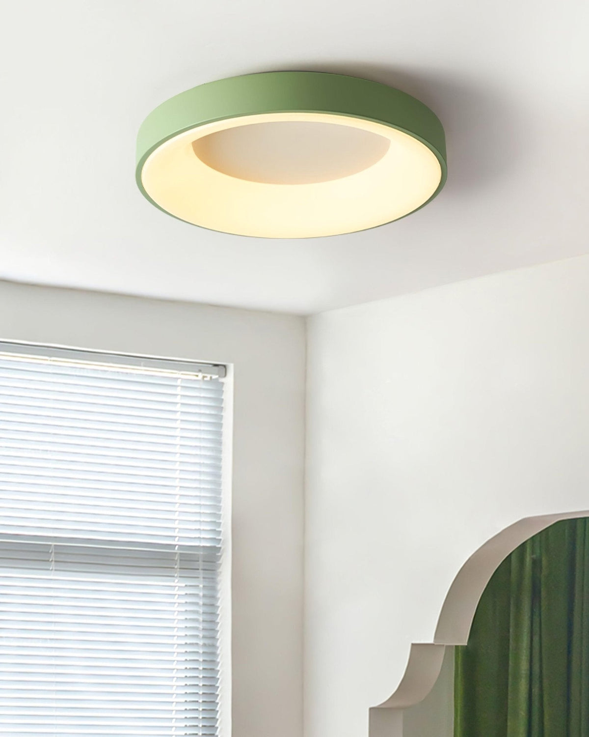 Sinnila Round Ceiling Light