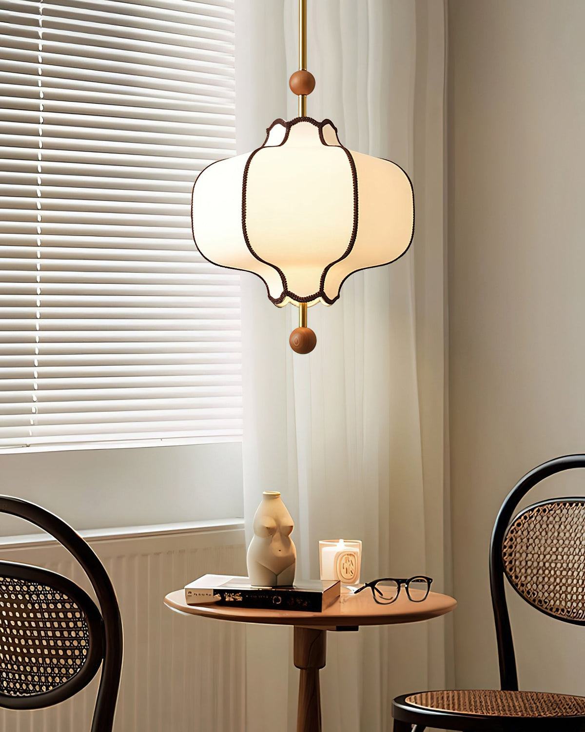 Sotolar Lantern Pendant Light