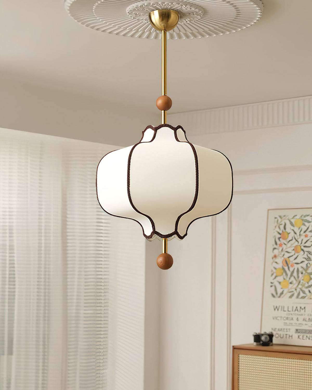Sotolar Lantern Pendant Light