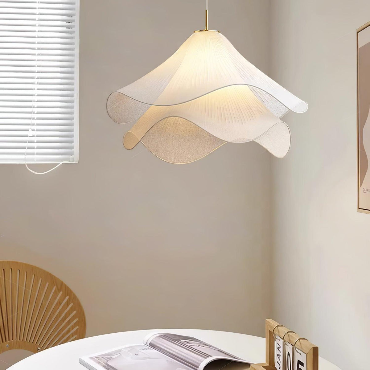 Folenan Floral Pendant Light