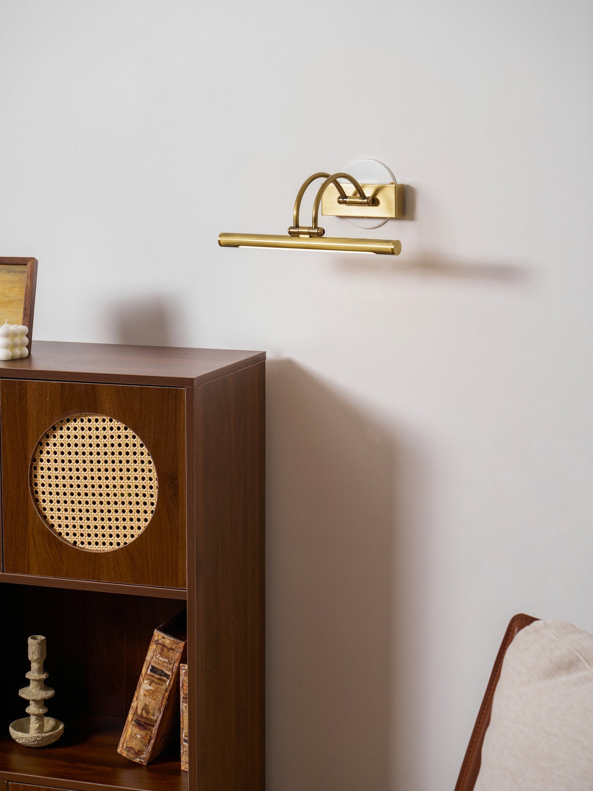 Pisali Linear Wall Light