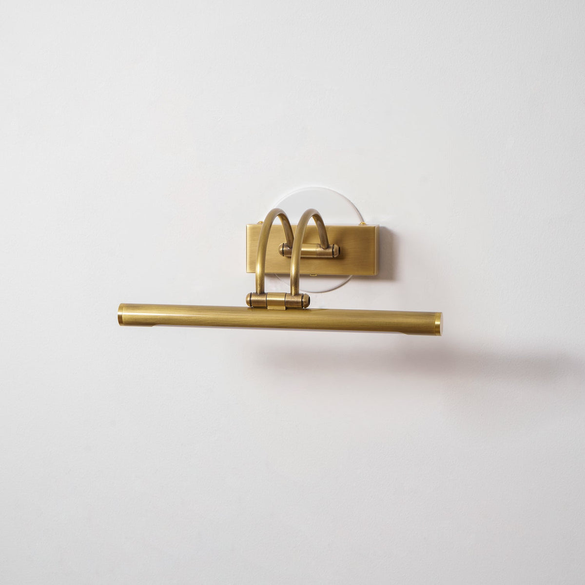 Pisali Linear Wall Light