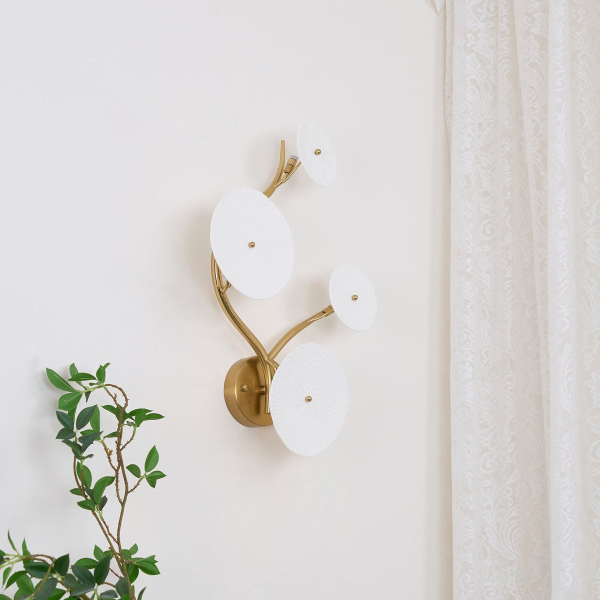 Dralan Lotus Wall Light