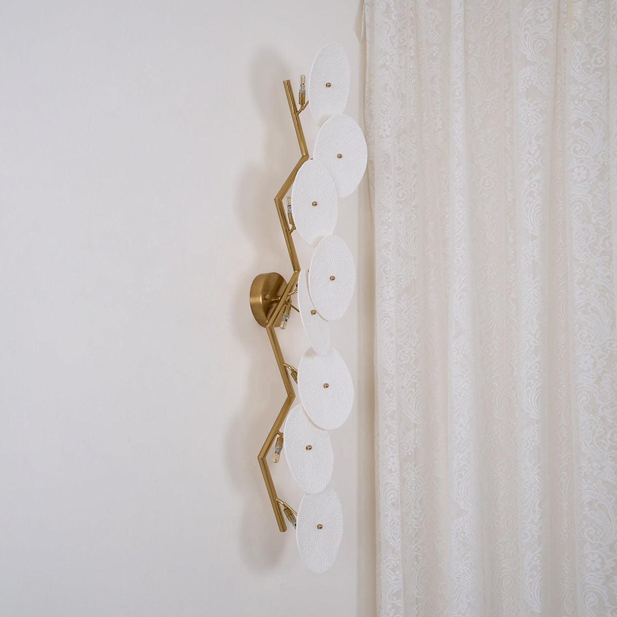 Dralan Lotus Wall Light