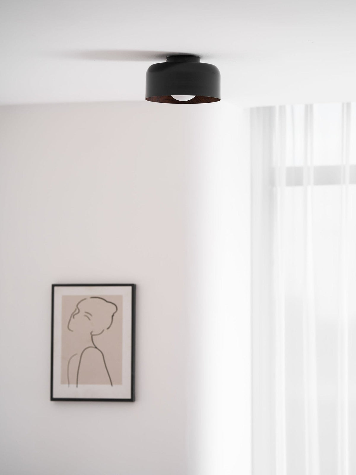 Loponi Globe Ceiling Light