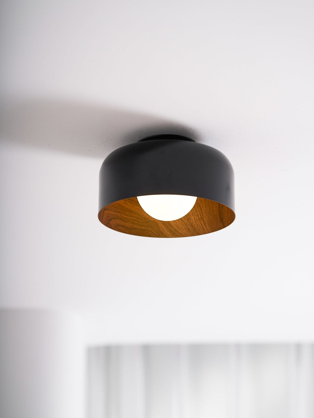 Loponi Globe Ceiling Light