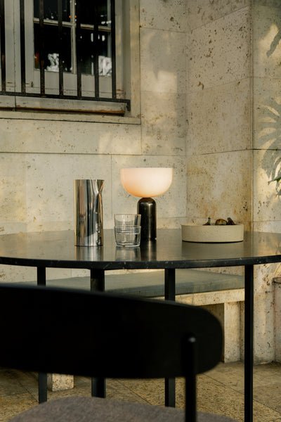 Skusosia Globe Table Lamp