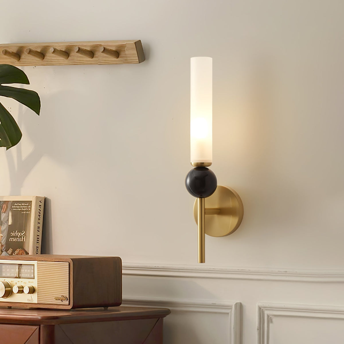 Marble Vertical Wall Lamp – detail 2