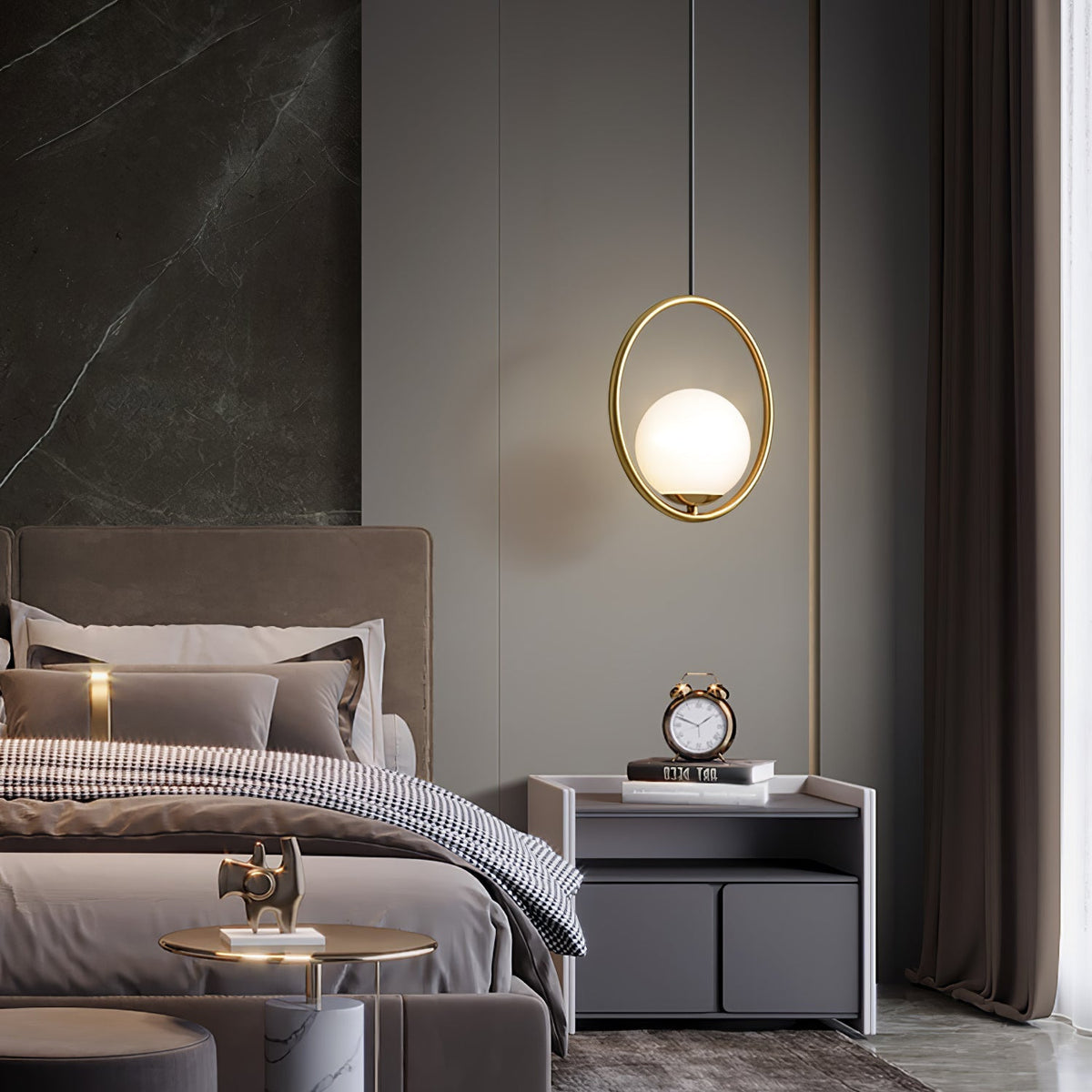 Kilinus Globe Pendant Light