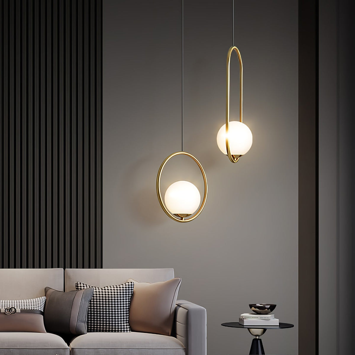 Kilinus Globe Pendant Light