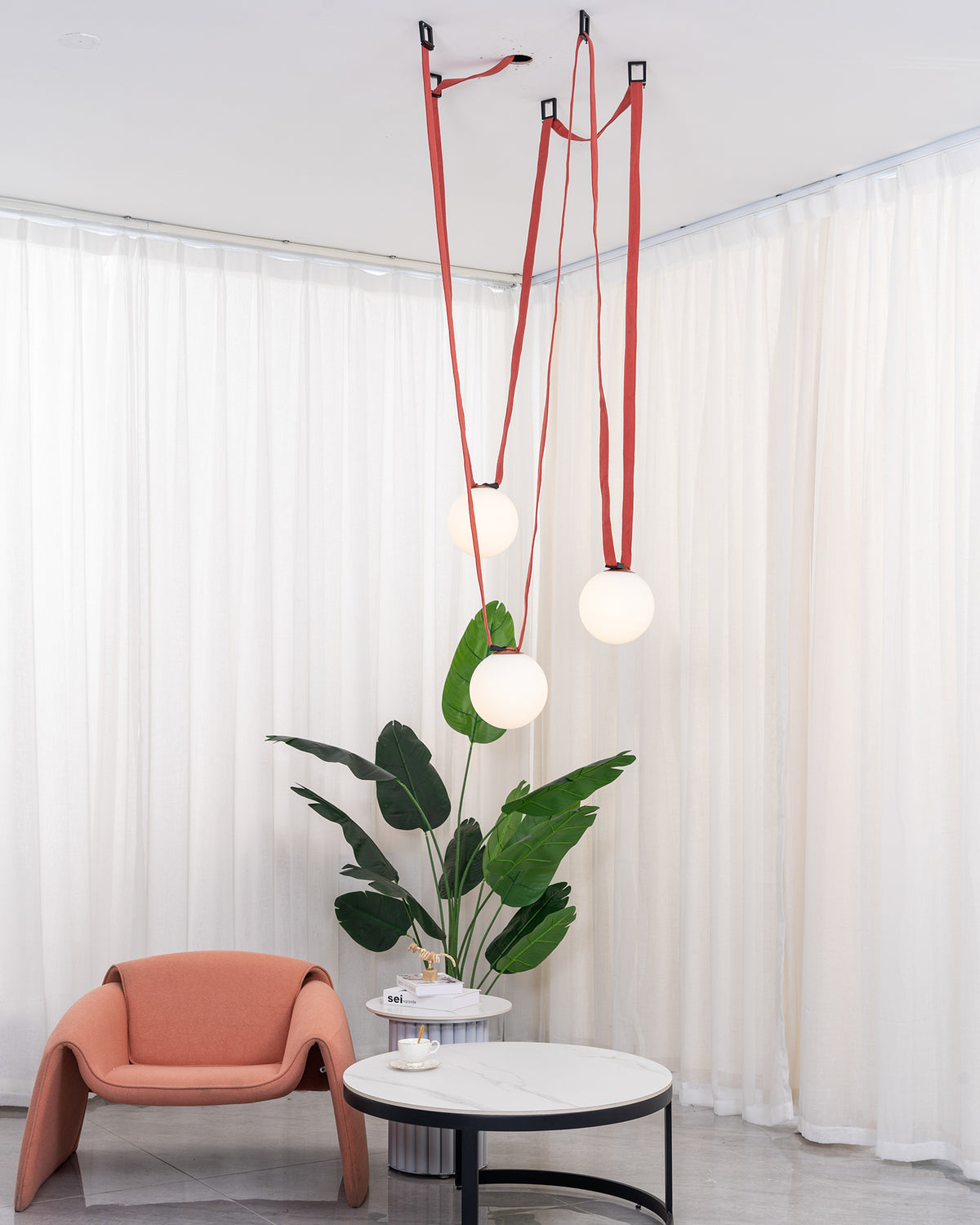 Herro Globe Pendant Light