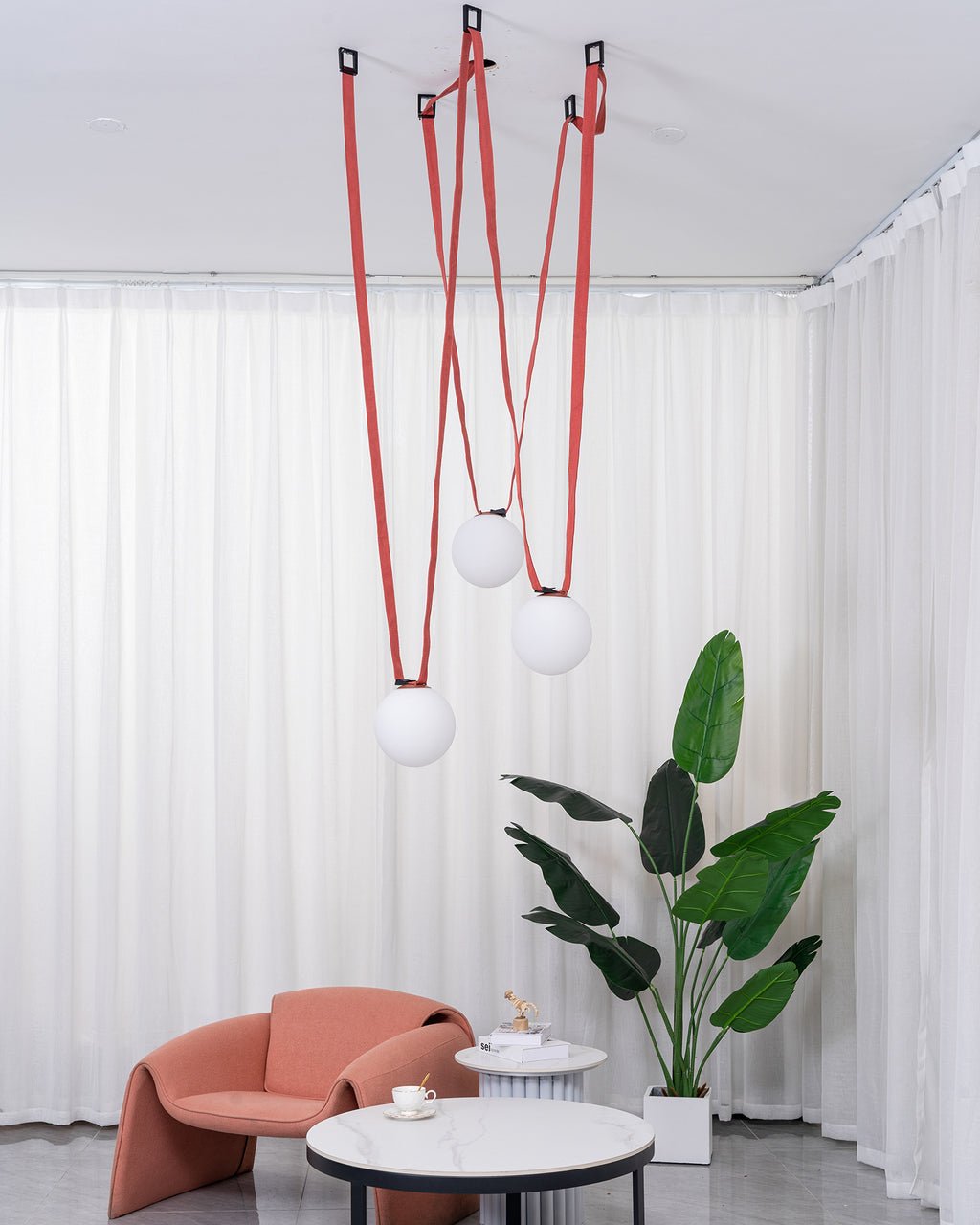 Herro Globe Pendant Light
